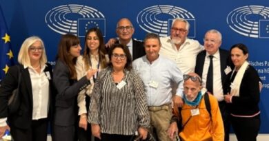 Il Movimento 5 Stelle di Brindisi in visita al Parlamento Europeo: un’opportunità di confronto per il nostro territorio