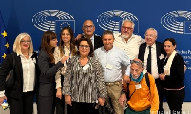 Il Movimento 5 Stelle di Brindisi in visita al Parlamento Europeo: un’opportunità di confronto per il nostro territorio